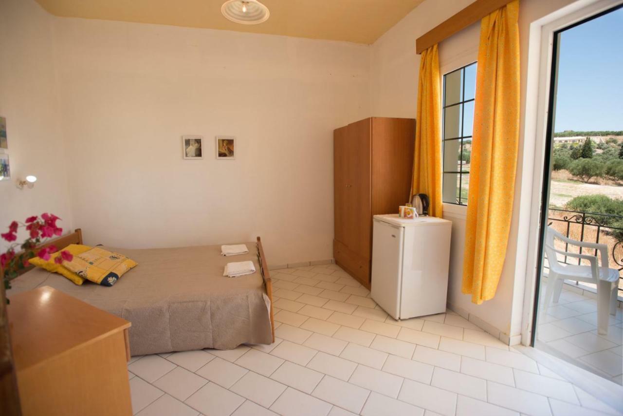 Kazakis Nikos Rooms Pitsidia Cameră foto